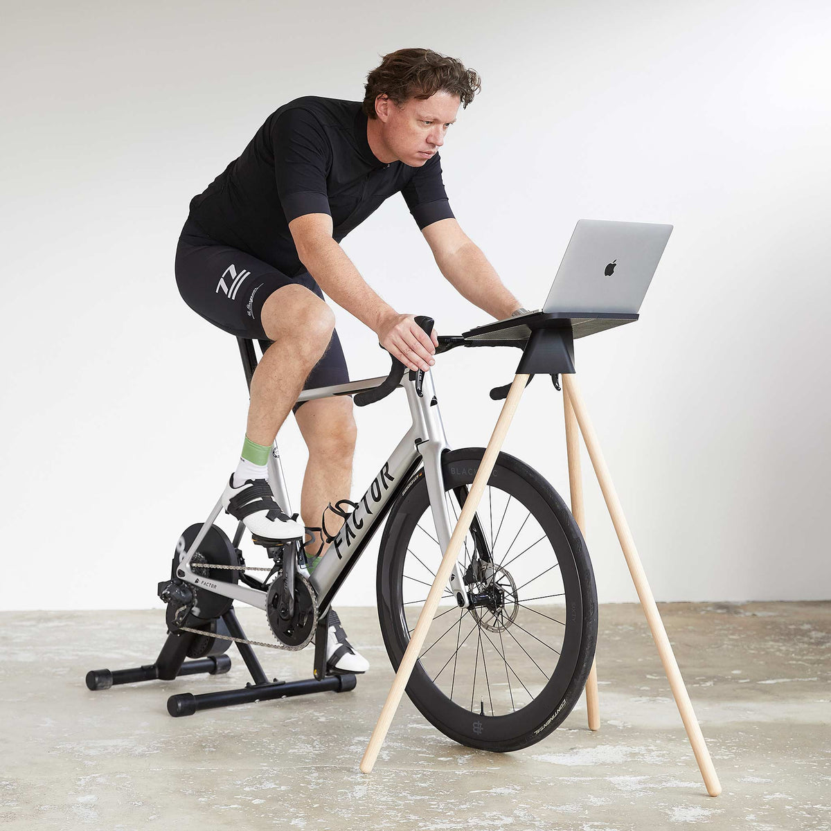 Bike Training ZWIFT Stand