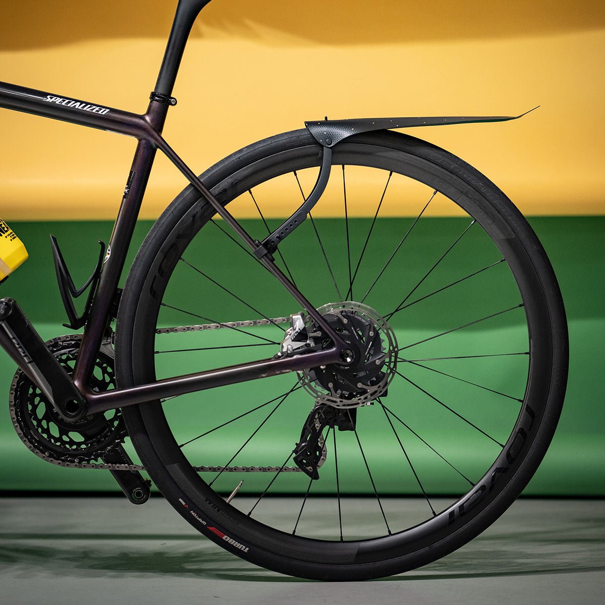 Ass Savers Win Wing 2 Road Rear Mudguard w/ Black Wishbone-Stealth