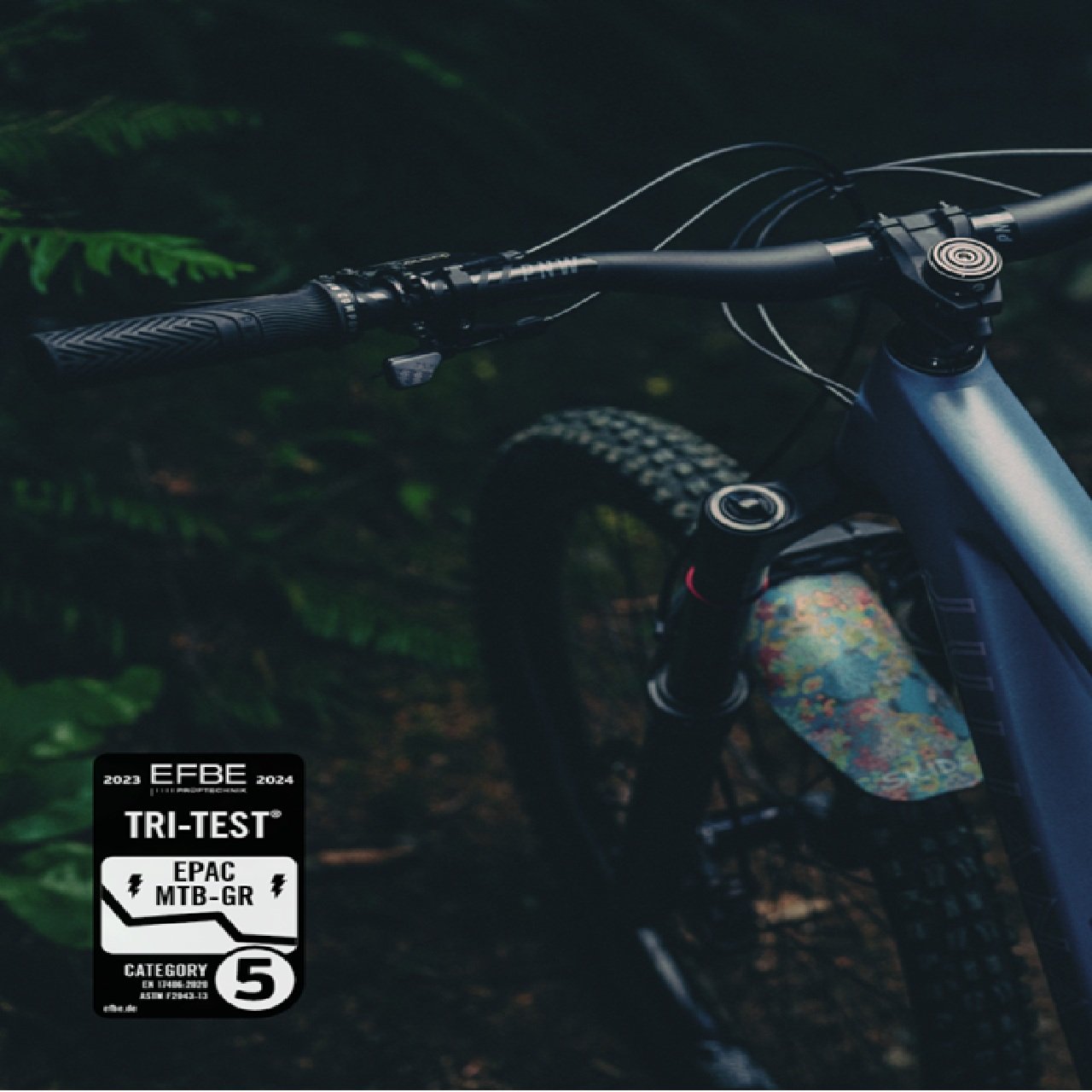 PNW  Loam Carbon MTB Handlebar (31.8mm Clamp / 25mm Rise)- Black