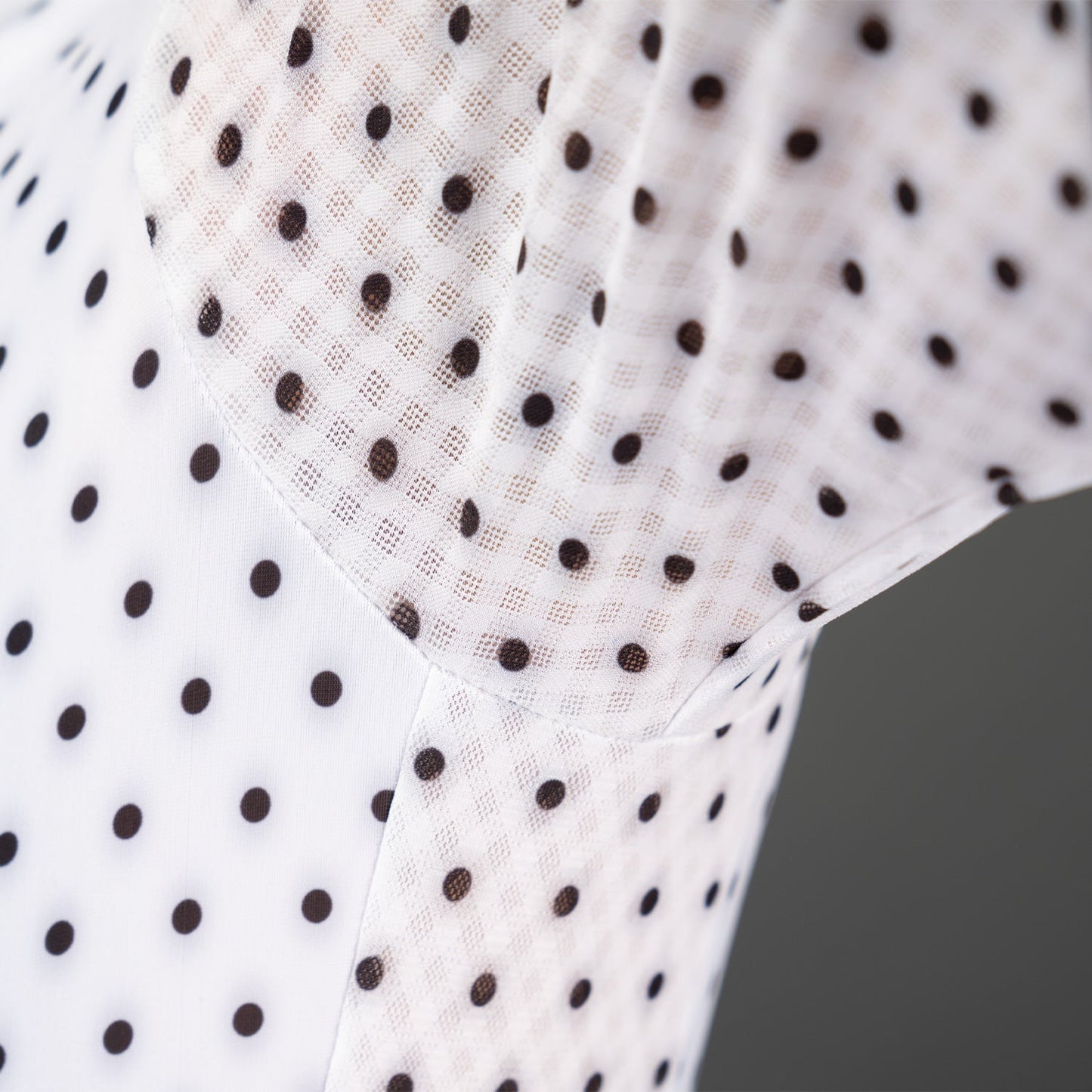 Ozark Cycling Men’s White Polka Dot Jersey – Performance Fit and Comfort with Four Pockets