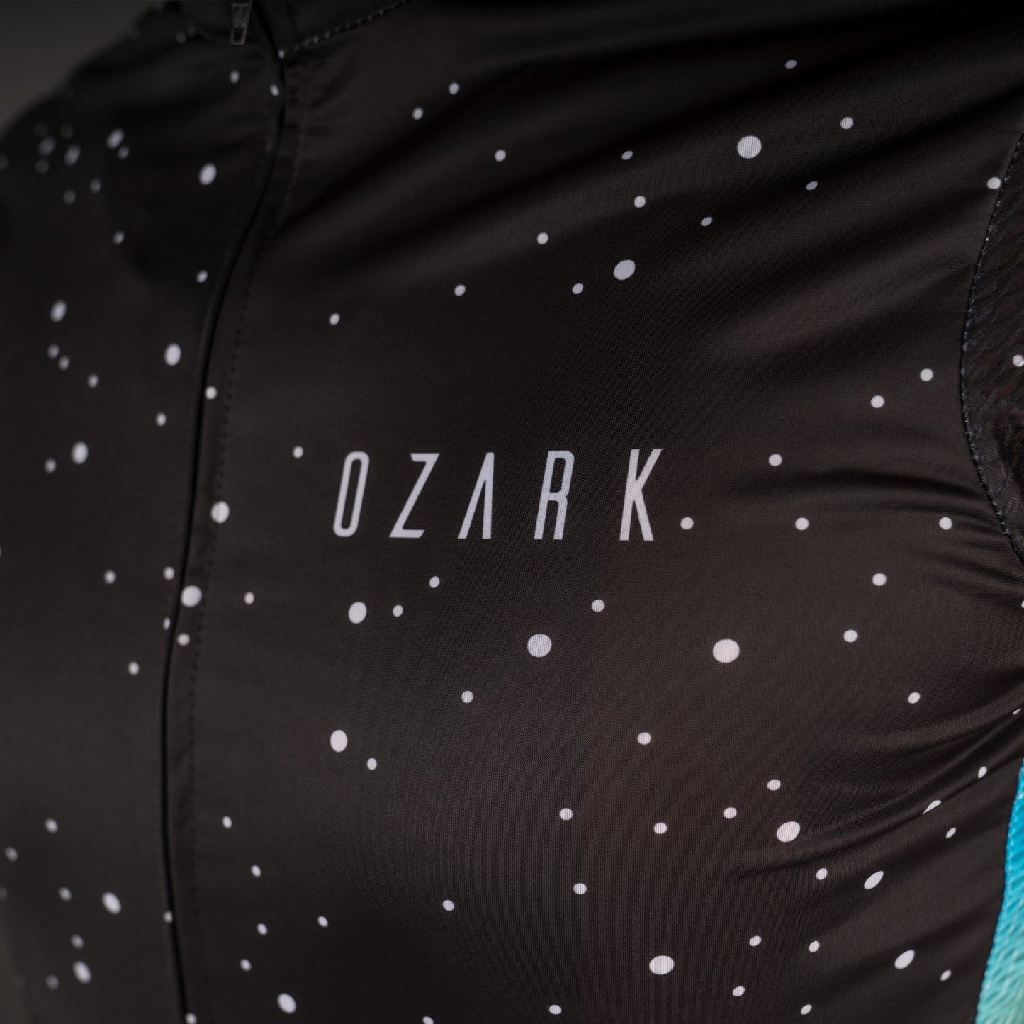 Men’s Ozark Sky Jersey – Performance Fit with Breathable Comfort and Ample Storage