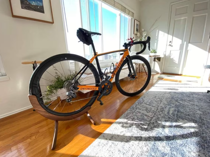 American walnut rear wheel plug-in storage frame